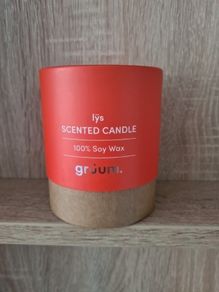 Gruum  lys Scented Candle. Spicy Naranja scent, which features a blend of sweet orange and cinnamon Rrp 18e