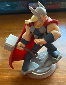 Thor figure from Disney Infinity game - portal