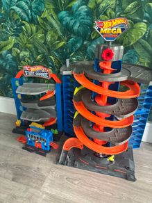 Hot wheels toys