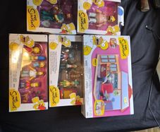 simspons figures and playset