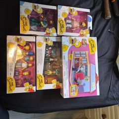 simspons figures and playset