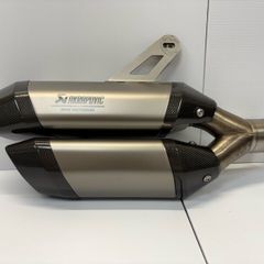 BMW R1300GS/GSA Akrapovic Double Silencer/Low Seat