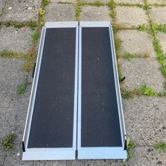 Lightweight Aluminium Wheelchair ramp