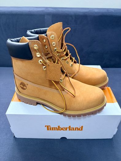 Timberland 6-Inch Boots Brand New