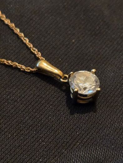 9ct Gold Ladies Necklace
