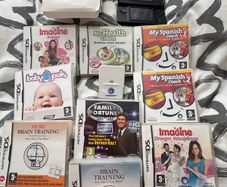 10 DS games w Nintendo ds lite game bundle