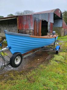 Lake  boat 19ft