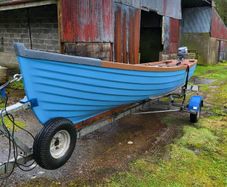 Lake  boat 19ft