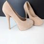 Suede heels Image 2