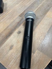 Shure mic . never used