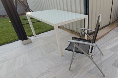 Glass garden table and 5 foldable chairs