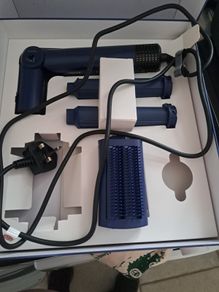 Hair dryer