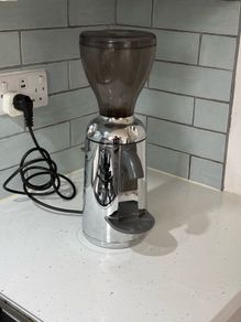 Nuova Simonelli Grinta AMMT Coffee Grinder