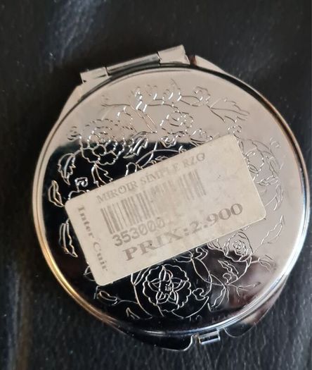 Louis Vuitton Mirror compact
