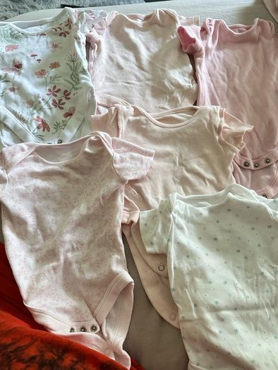 Baby girl, sleep suits