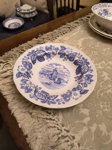 Spode 'Old Salem's Bowl.