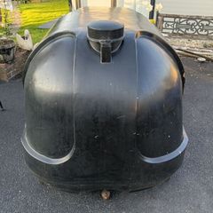 Oil tank