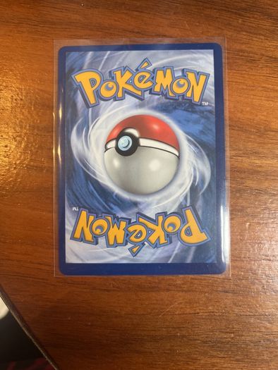 Mew full art from fusion strike sword and shield era very good condition