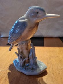 Vintage Porcelain Bird Figurine