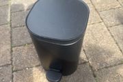 pedal bin