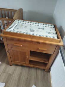 baby changing unit