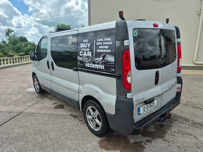 opel vivaro 2.0