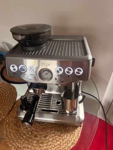 Sage Barista Express Coffee Machine