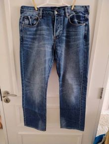 Paul Smith unisex denim cotton jeans 34 inch waist and 28 inch leg in very good condition see last two photos for exact measurements FREE STANDARD POSTAGE INCLUDED
