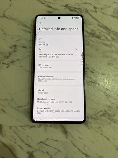 Poco F5 cracked screen