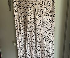 NWT Paul Costelloe skirt satin Medium