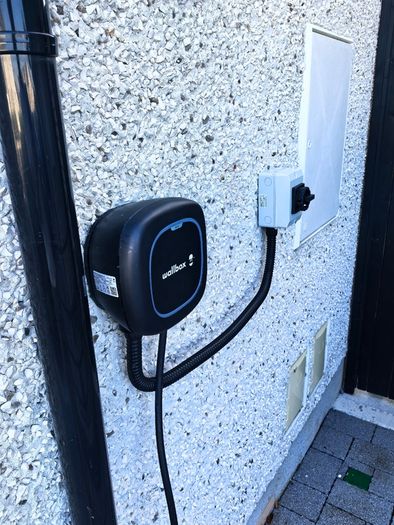 EV charger(faulty)