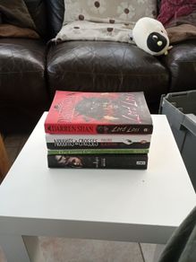 4 piece book bundle for teens