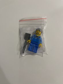 Lego City Gardener minifigure