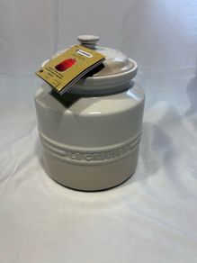 Le Creuset 2.4L Biscuit Jar