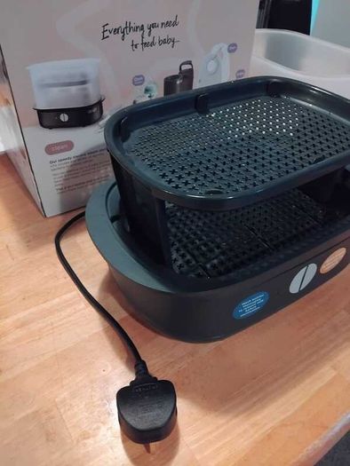 Tommee Tippee Electric Steam Steriliser and Bottle Warmer