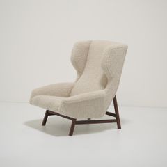 Vintage Sculptural Boucle Wingback Model 877 Armchairs by Gianfranco Frattini for Cassina, Italy, 1950s