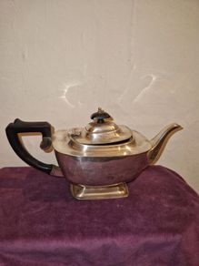 Antique Yeoman silver teapot