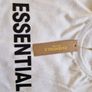 Essentials t-shirt Image 2