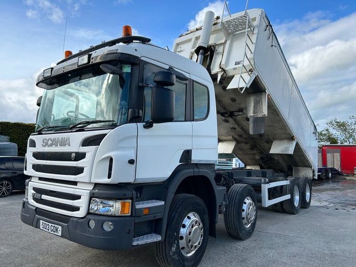 Scania  2013 p400 tipper