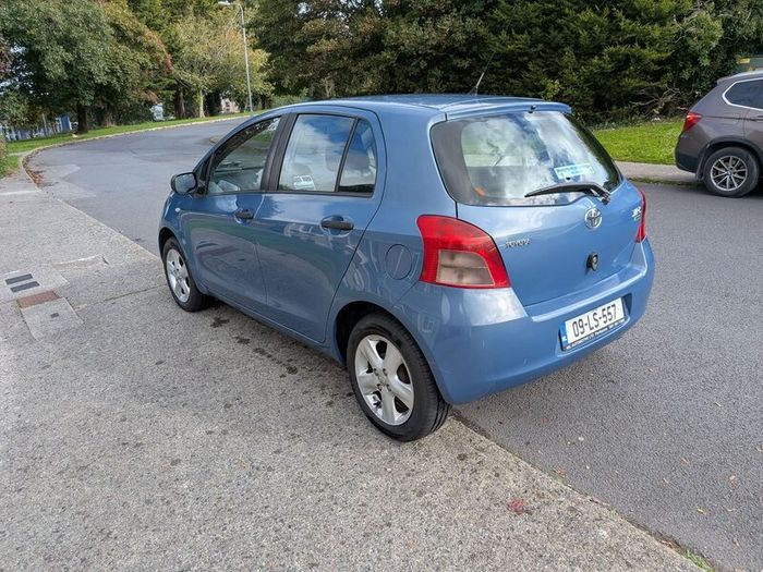 2009 Toyota Yaris  Ideal Mechanic / DIY Project