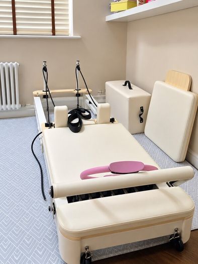 Premium Foldable Pilates Reformer Aluminium Frame  German springs