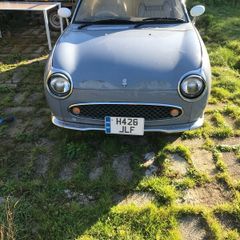 Nisan Figaro