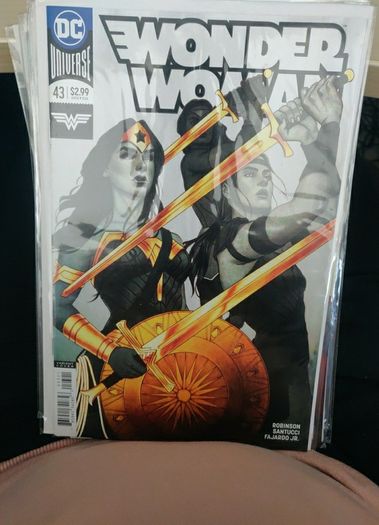 Wonder Woman Frison variants