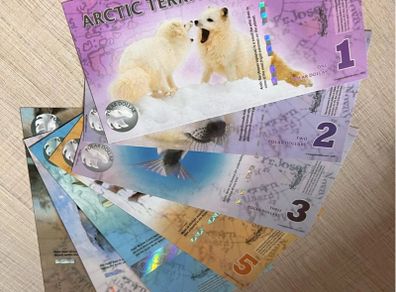 Arctic Territories, Set 14 PCS, 1-500 Polar, Animal Banknote ( 2010 - 2017 ) Notes , UNC Codition