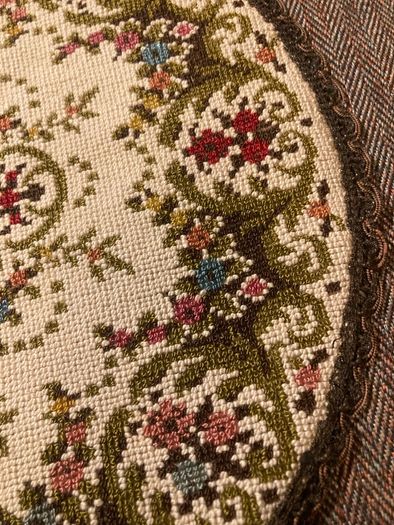 Vintage tapestry plate rest