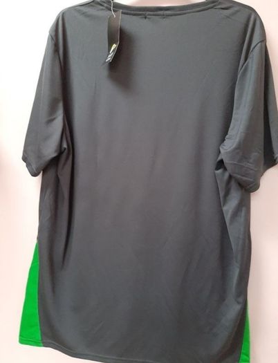 New Tee shirt XXL tag attached