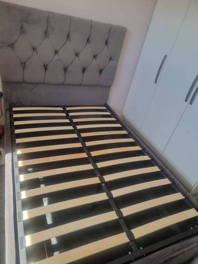 Double Ottoman Bed (4ft6)
