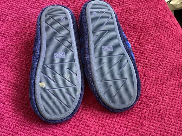 M&S slippers size 4