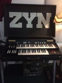 Jennings organ J.68