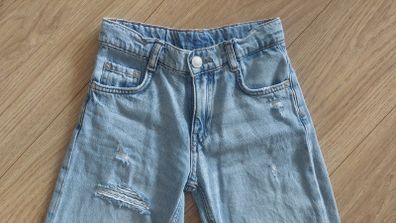 Brand new ripped Zara girls jeans - size 8 years
